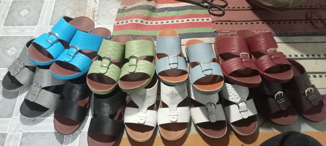 Mens sandals in saudia arabia